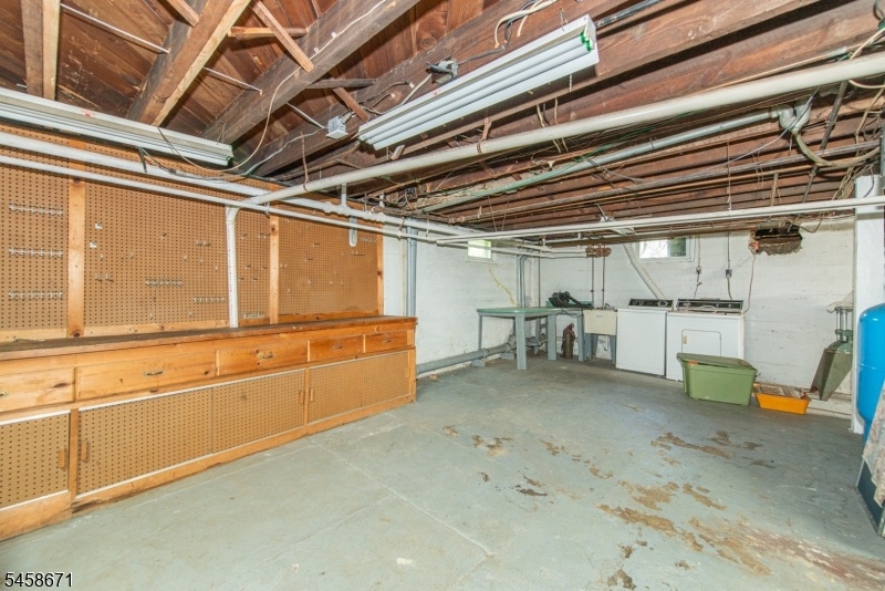 Full Basement
