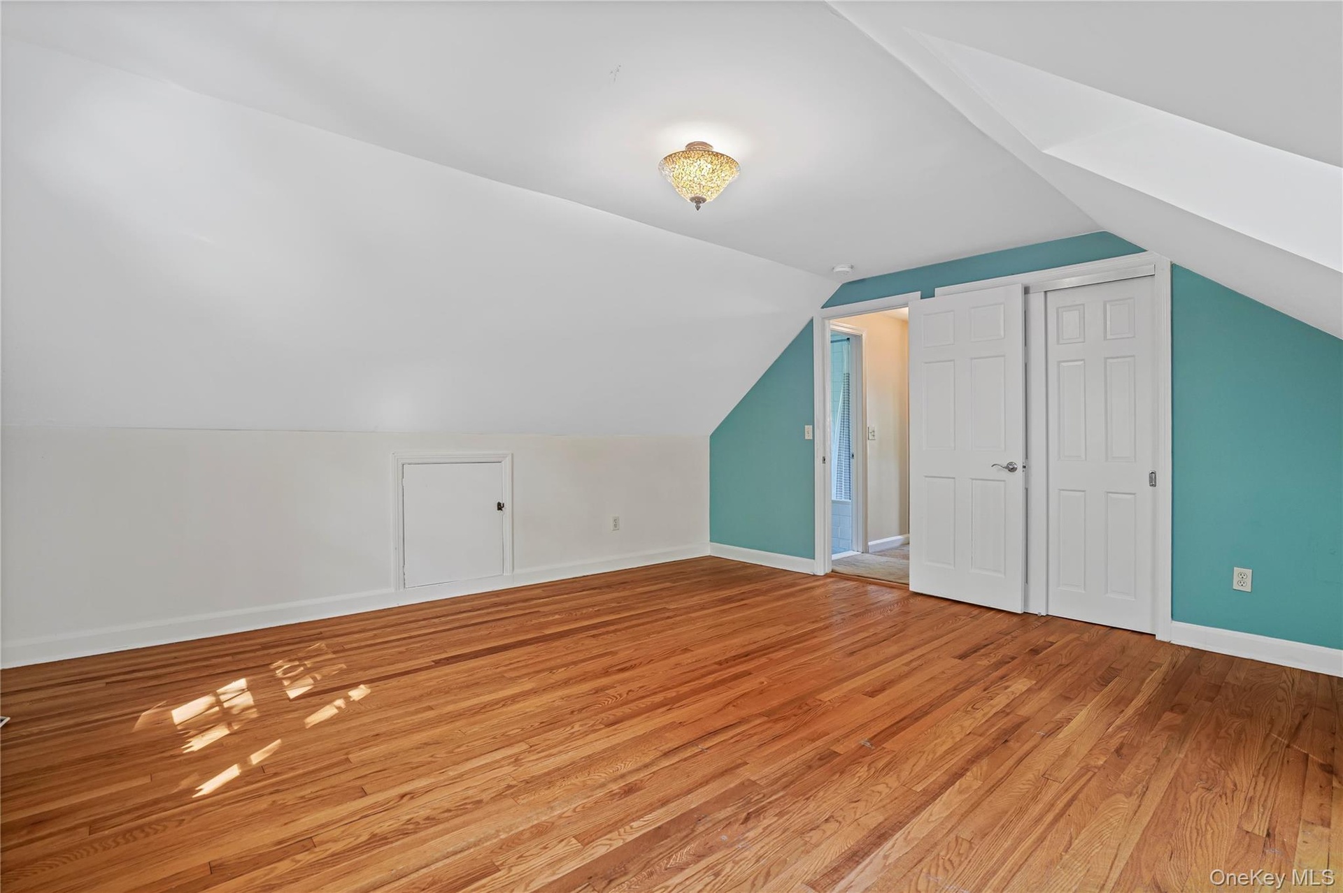 Bedroom III