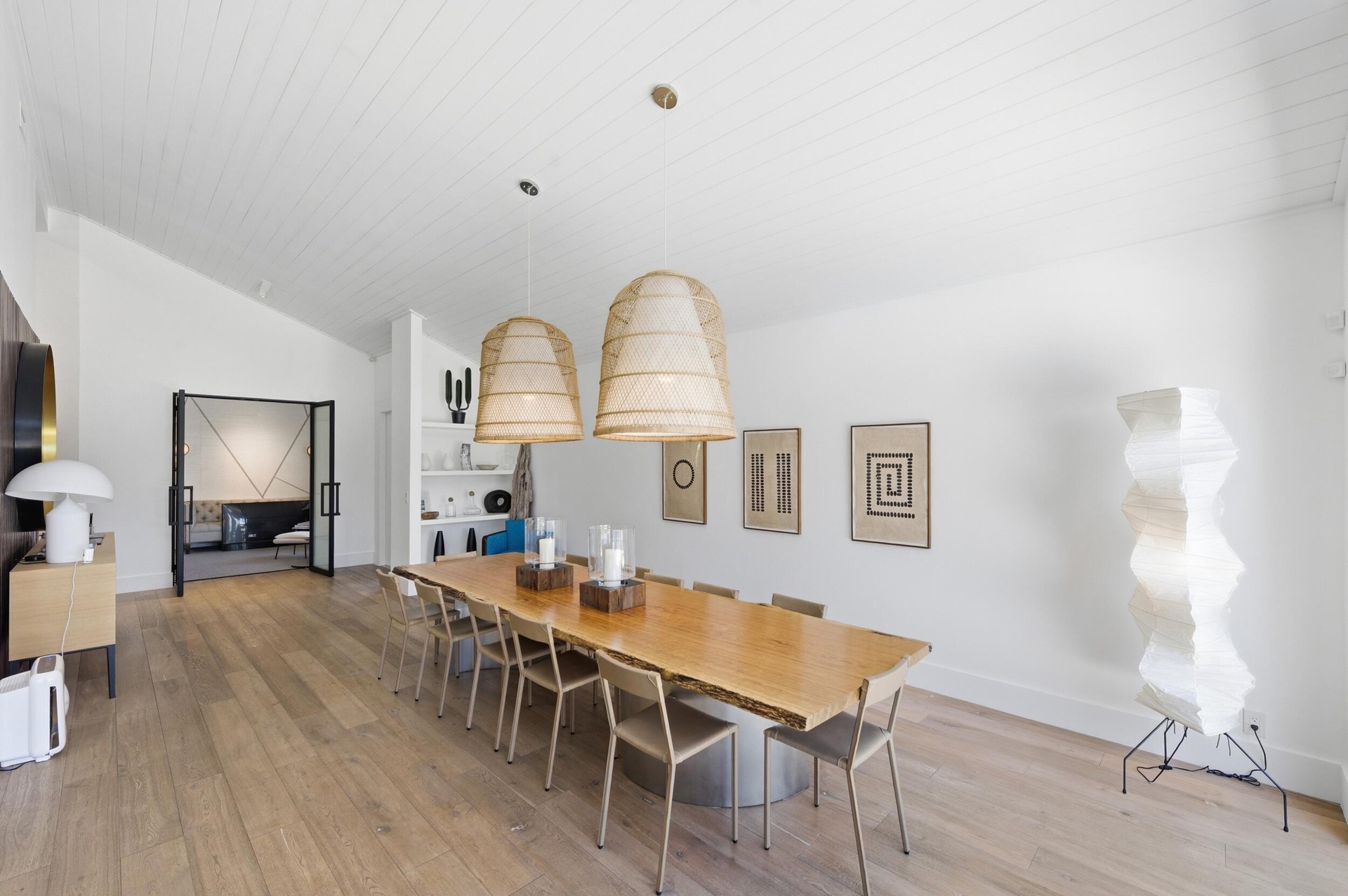 Palm Beach Polo location close to dining, shopping, and showgrounds