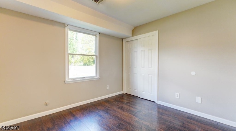 U1 Bedroom