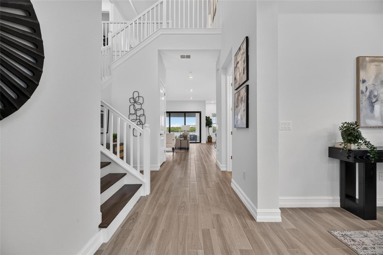 Entrance/Foyer
