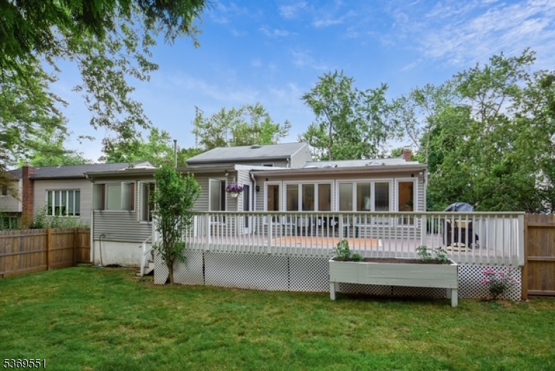 Spacious Deck