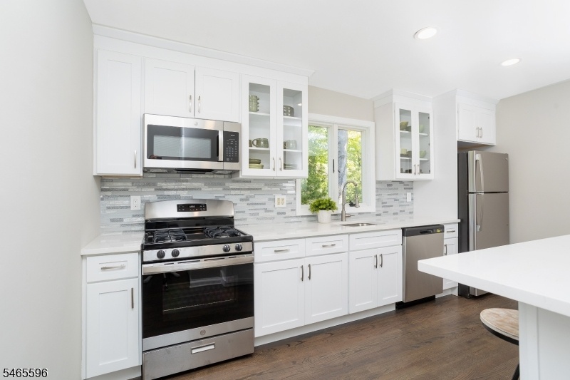 STAINLESS STEAL APPLIANCES