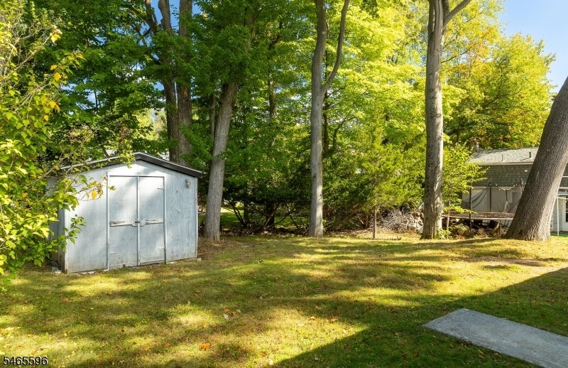 STORAGE SHED