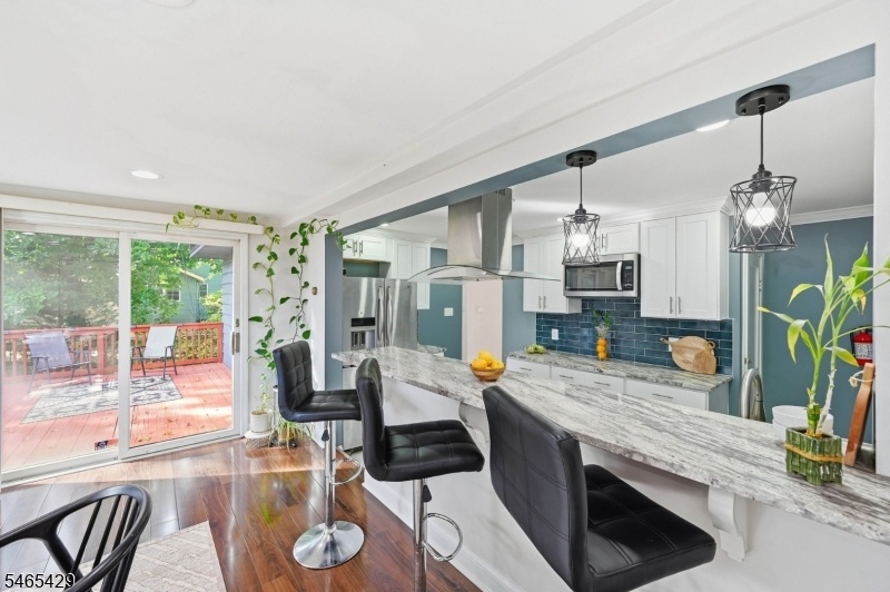 Breakfast Bar