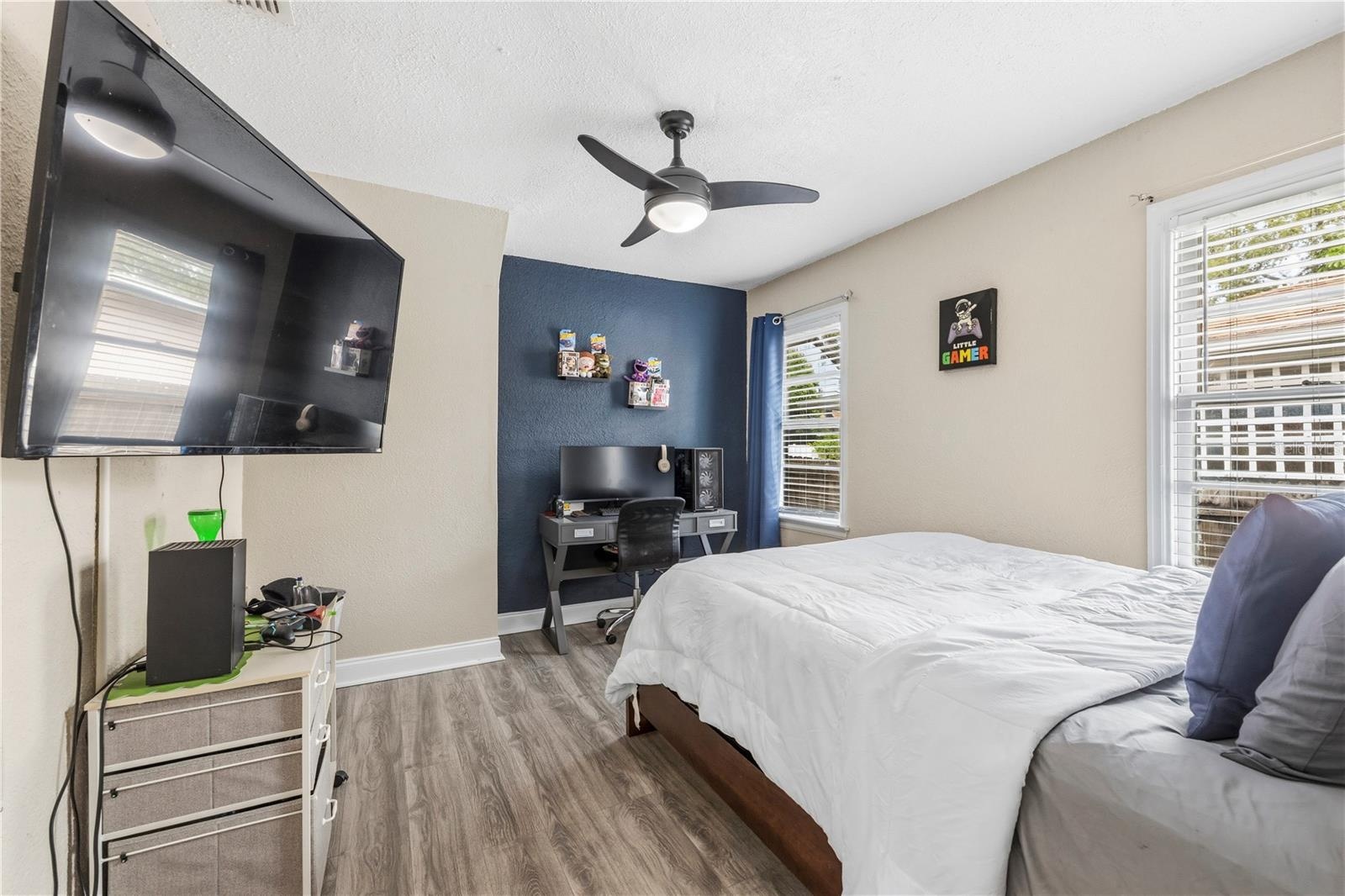Main House Bedroom 2