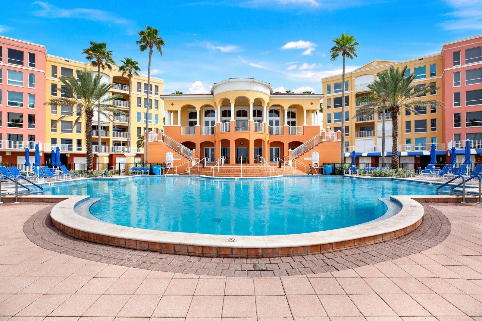 Clubhouse/ Pool