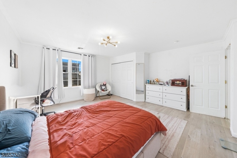 3RD FLOOR BEDROOM