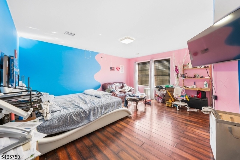 SECOND FLOOR BEDROOM