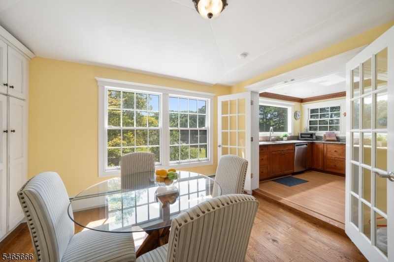 Breakfast Room