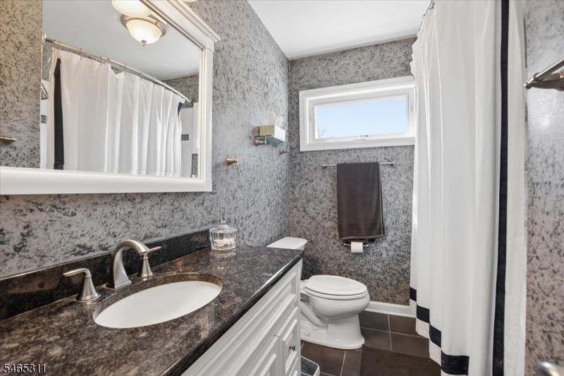 Main Bath