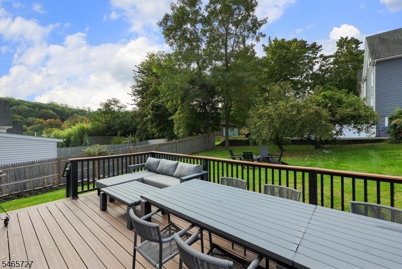 Trex Deck and Backyard