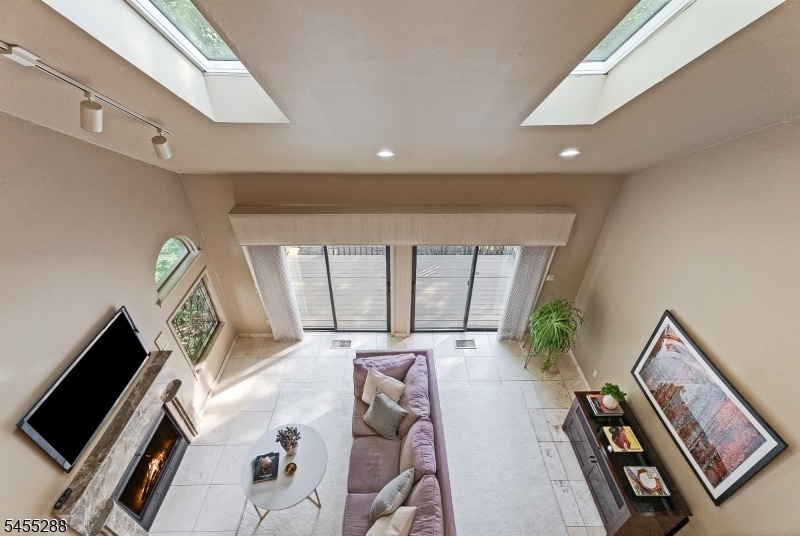 soaring celings, new skylight