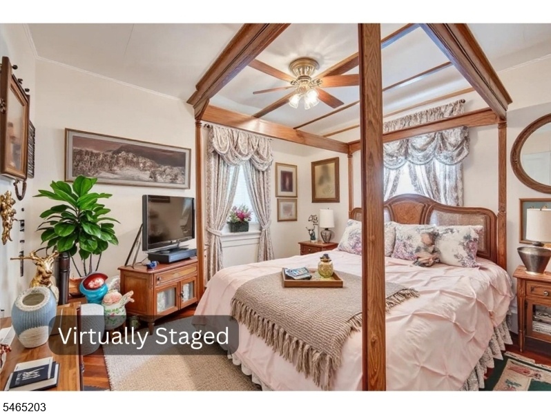 Main Bedroom Virtually Staged