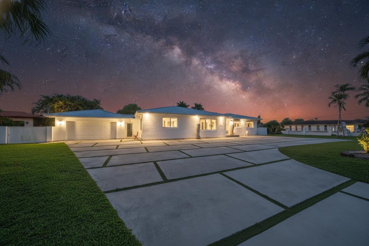 night view beautiful home west kendall