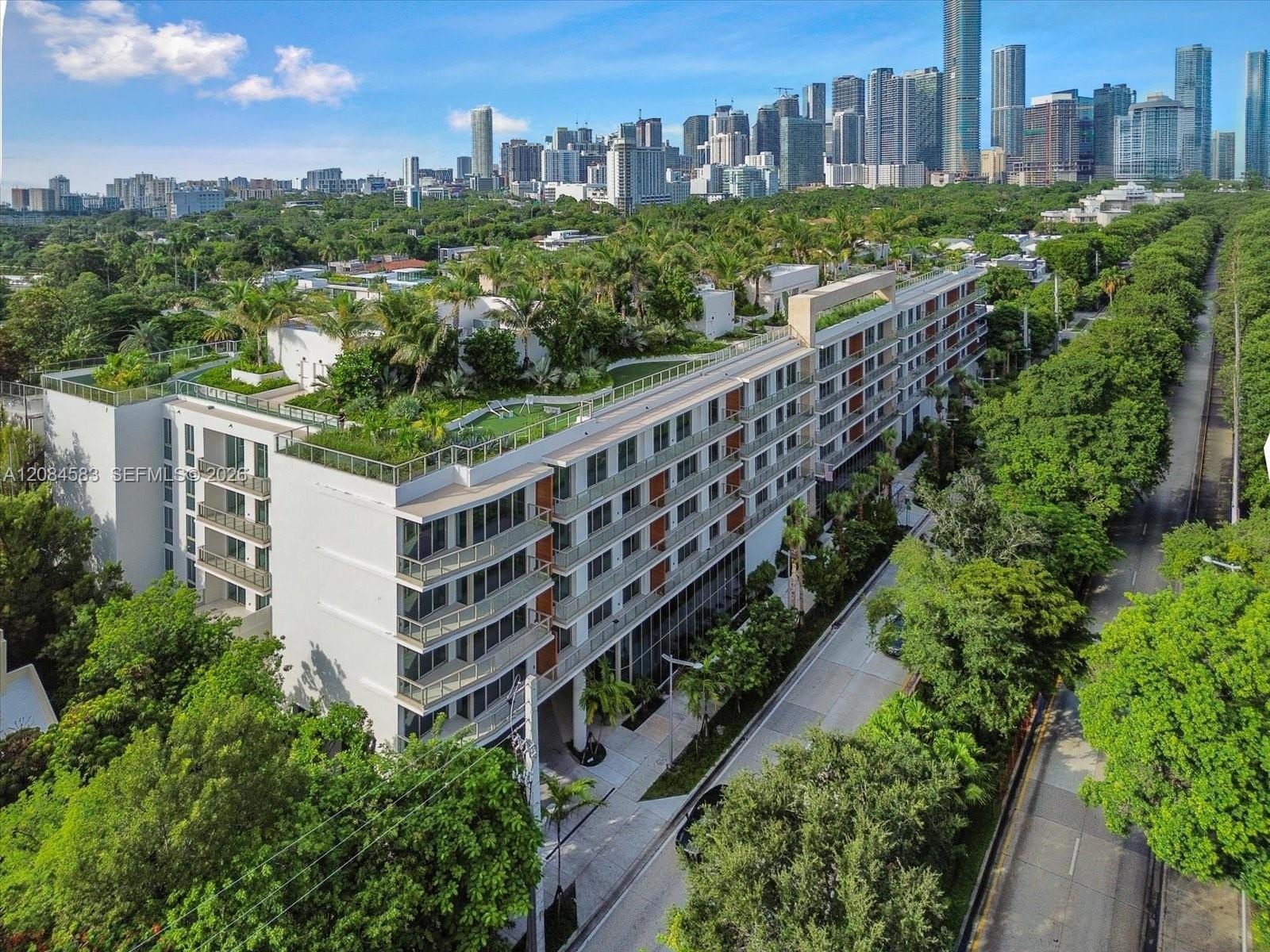 2200 Brickell boutique five-story community