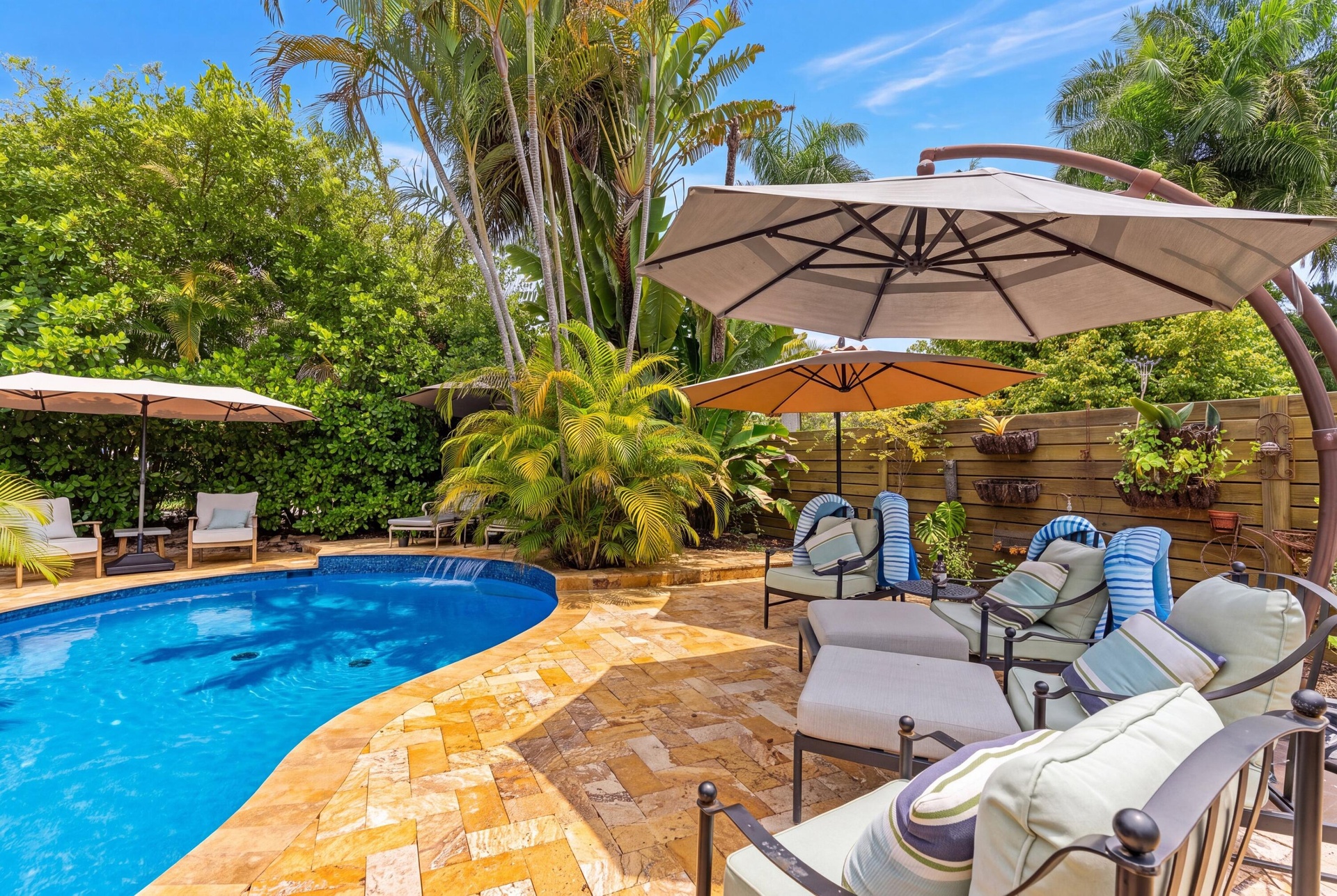 Pool deck, w/ Egyptian marble decking.