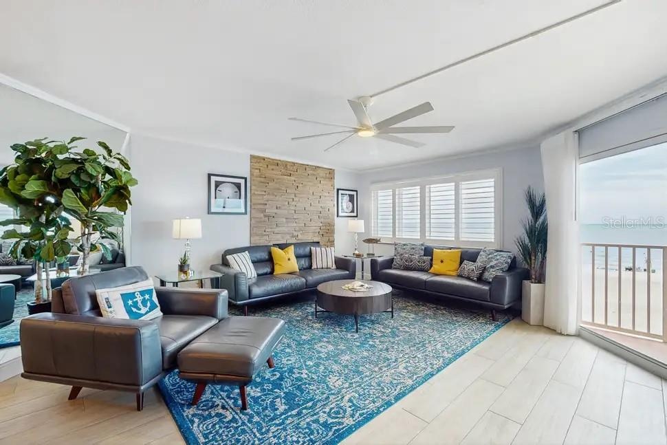 DRAMATIC BEACH VIEWS THE MINUTE YOU OPEN YOUR FRONT DOOR.