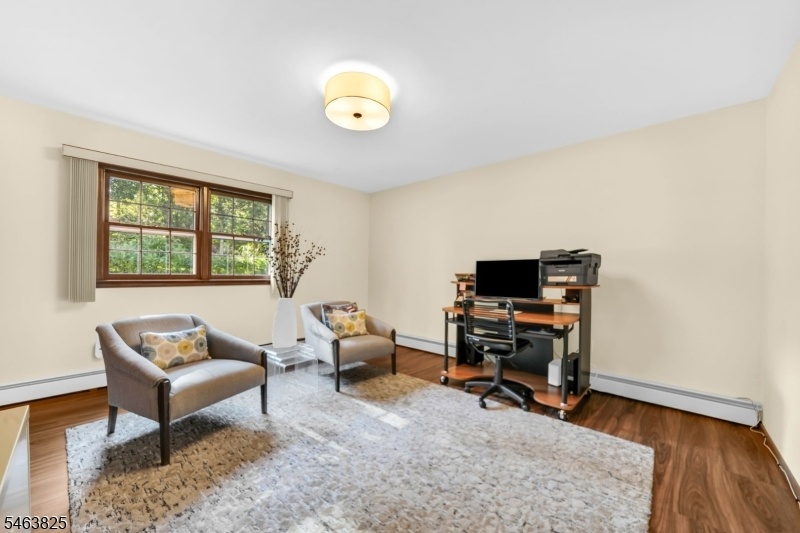 Ground Bedroom