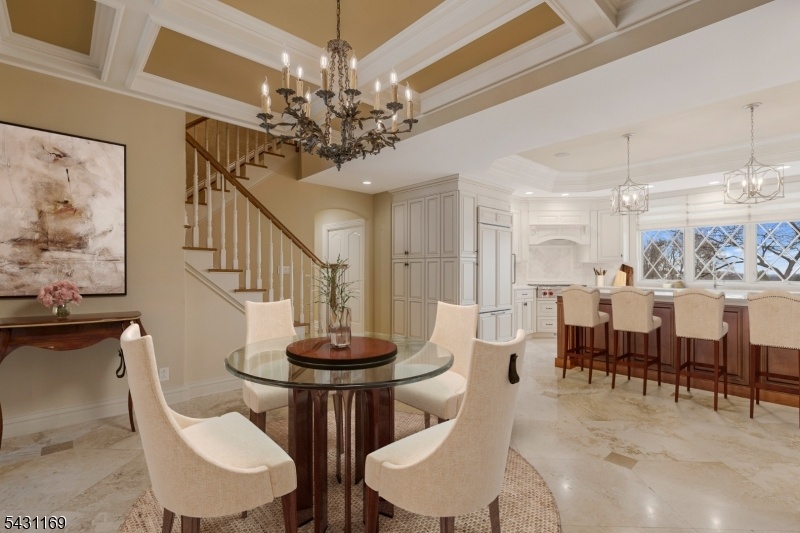 Breakfast Room (VS)