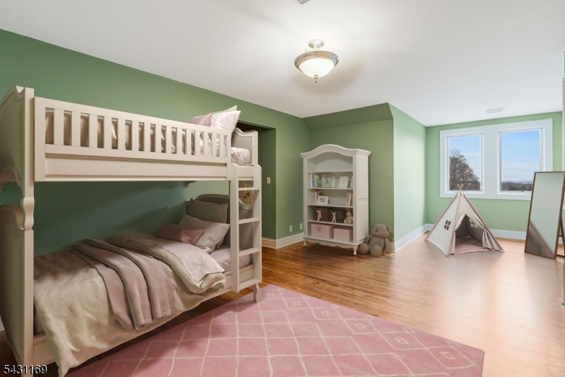 Second Floor Bedroom (VS)