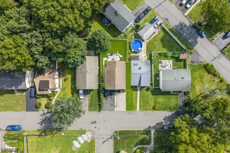 42 Deerfield Rd