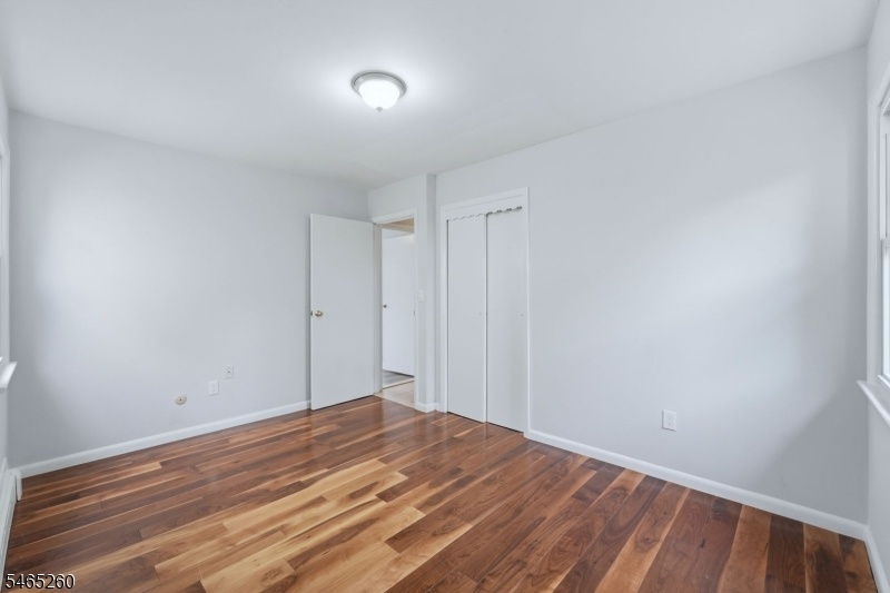 Bedroom 2 (unit 1)