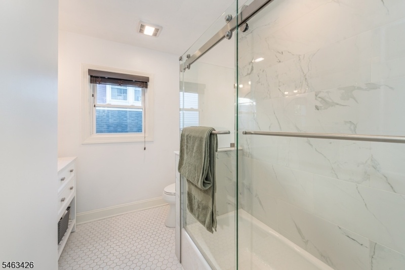 Full Bath