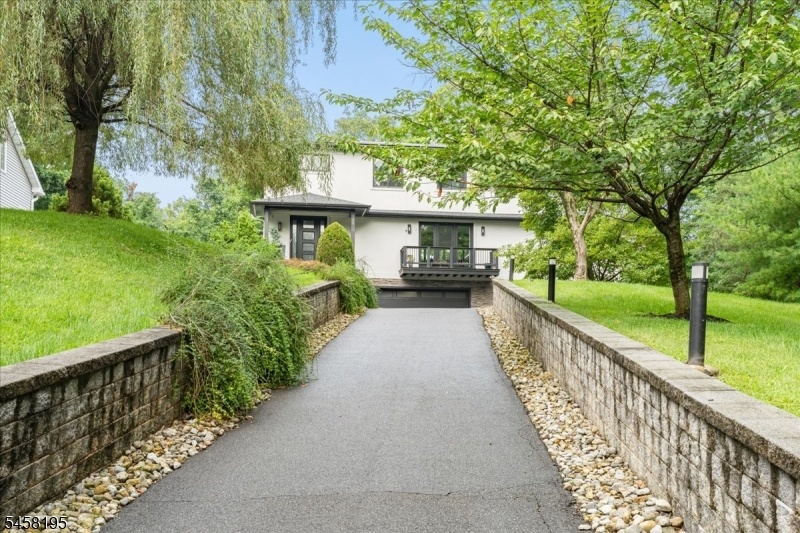 Driveway Entrance