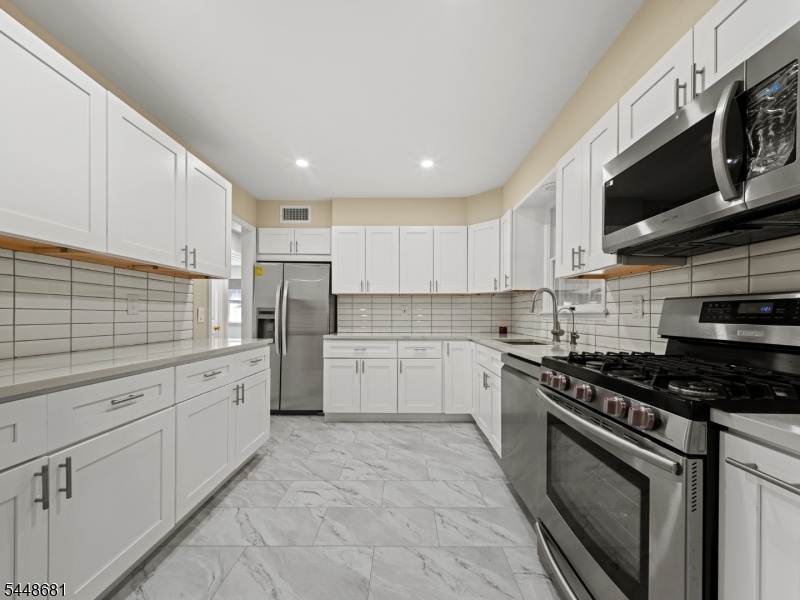 kitchen1