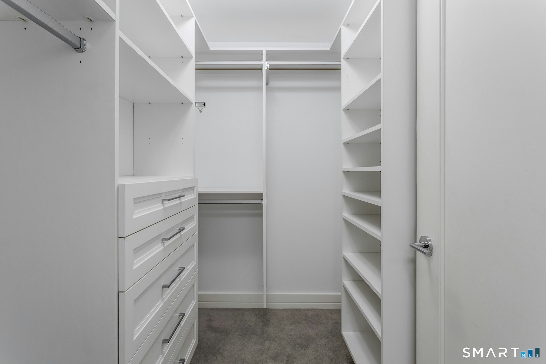 Walk In Closet