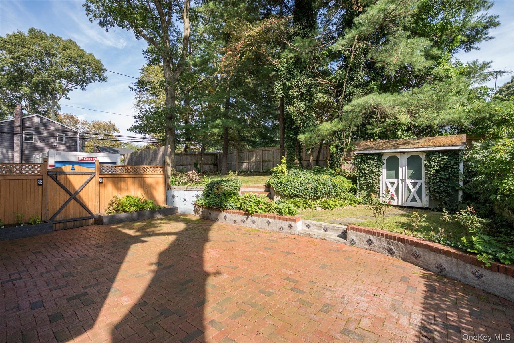 Patio/Yard