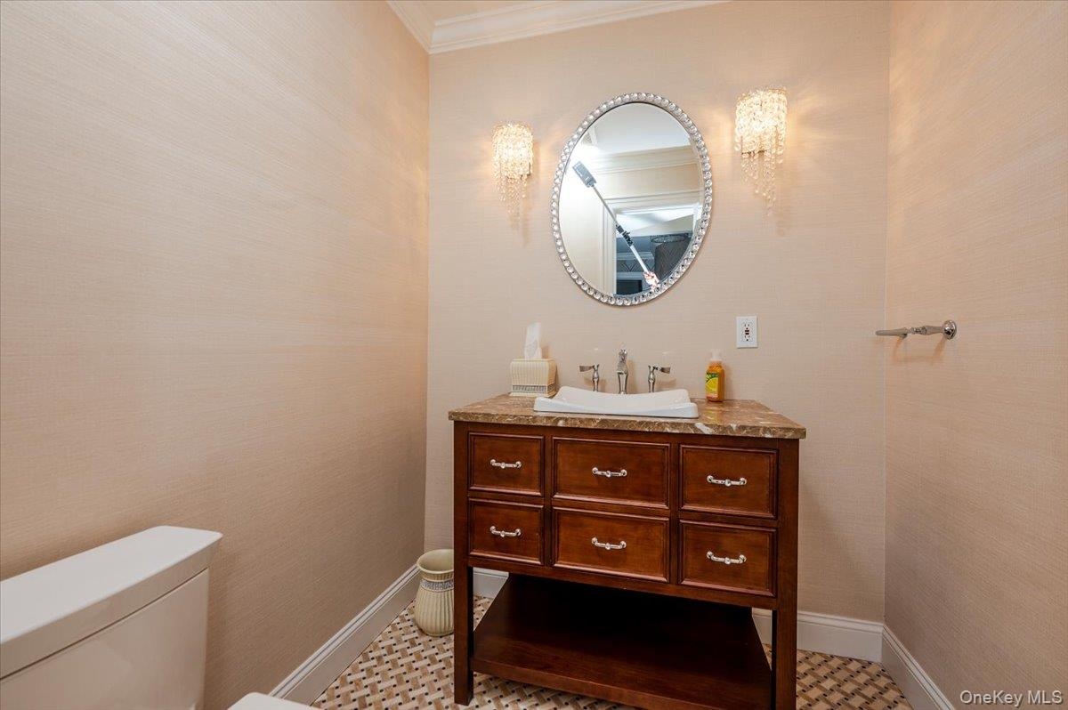 1st floor Powder Room