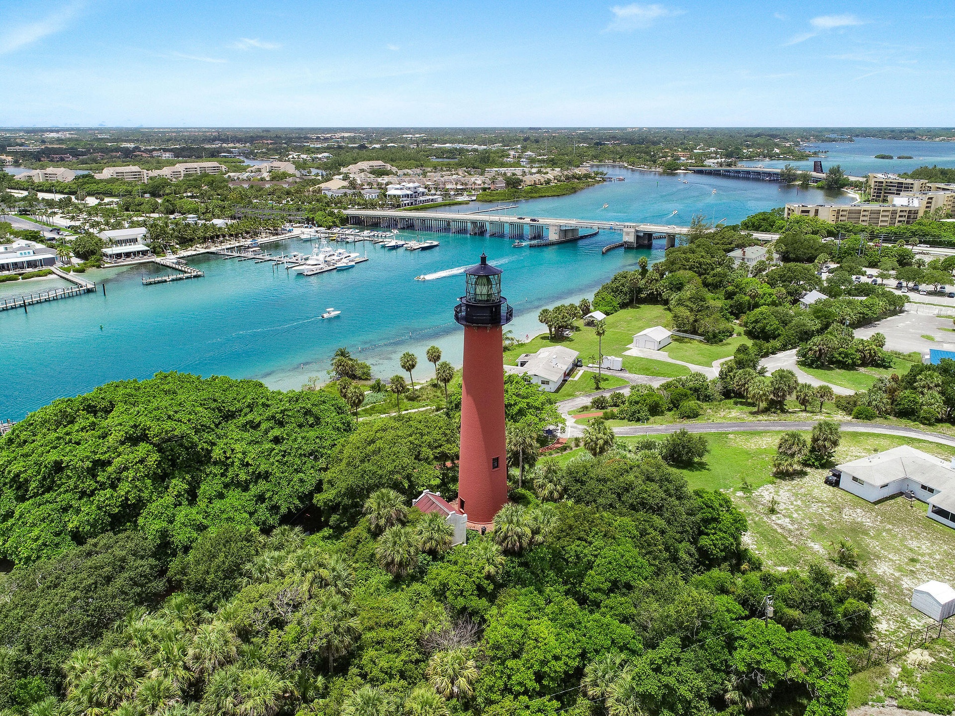 Jupiters beautiful Lighthouse and beach