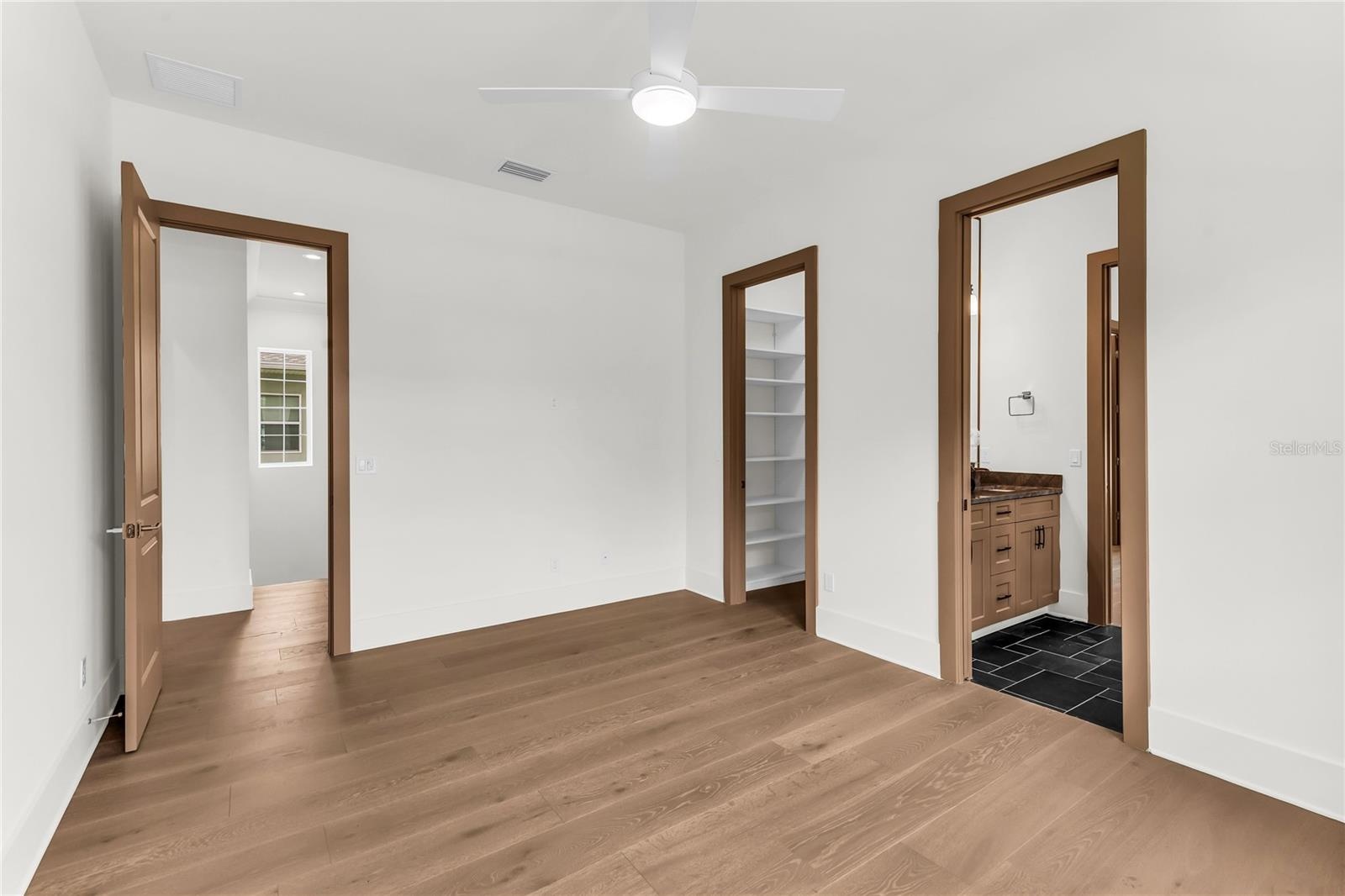 BEDROOM #5