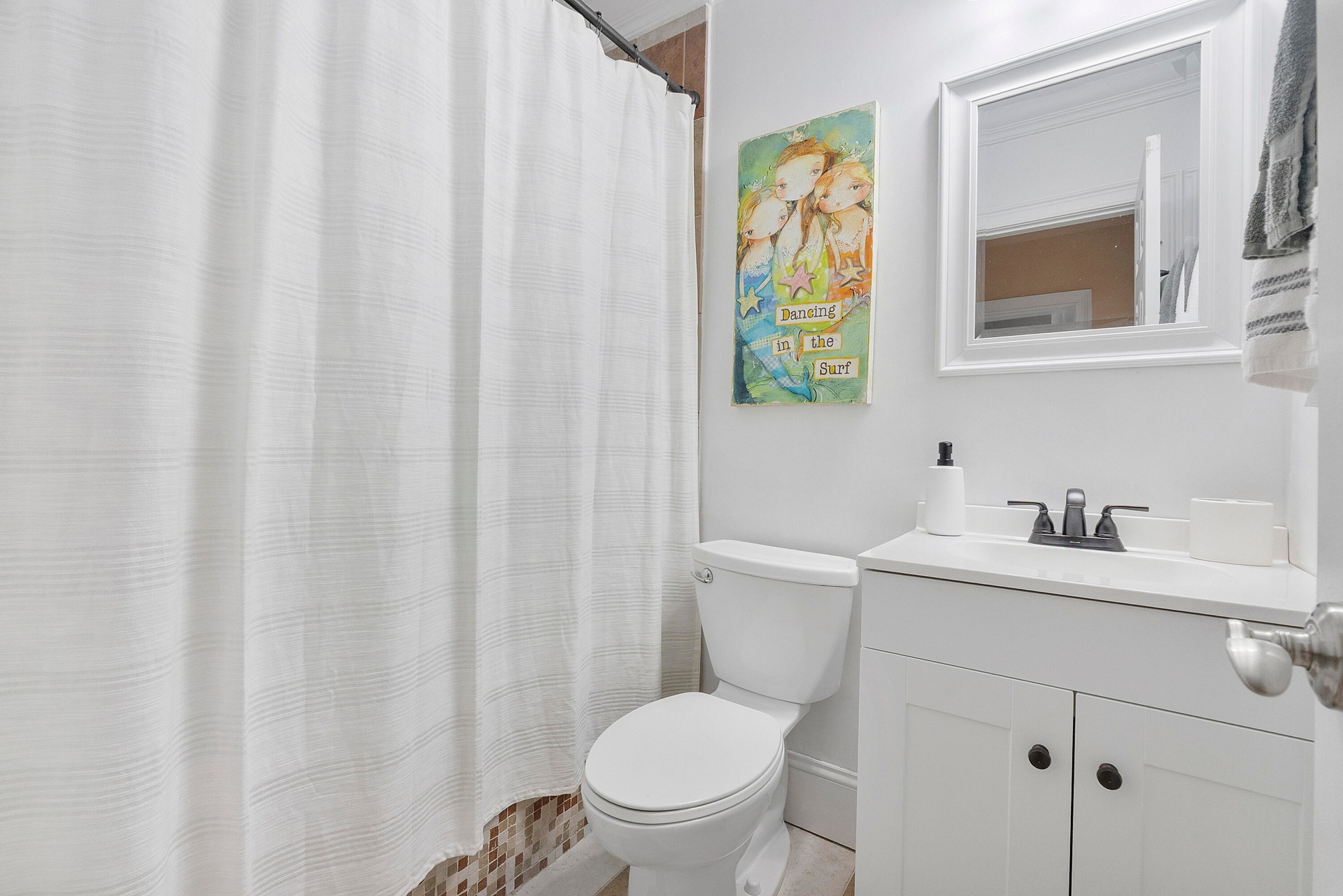 Full Bathroom #2