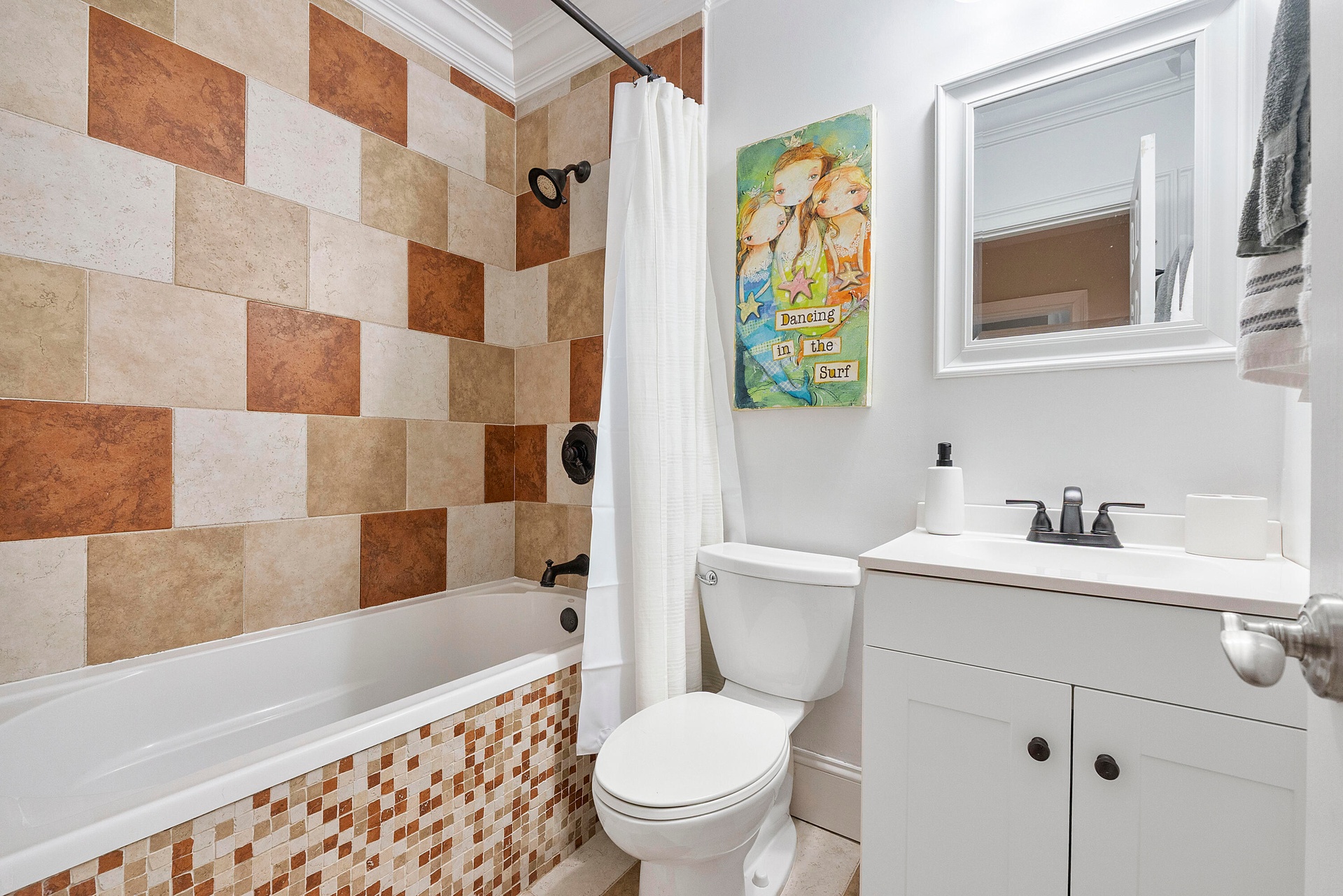 Full Bathroom #2