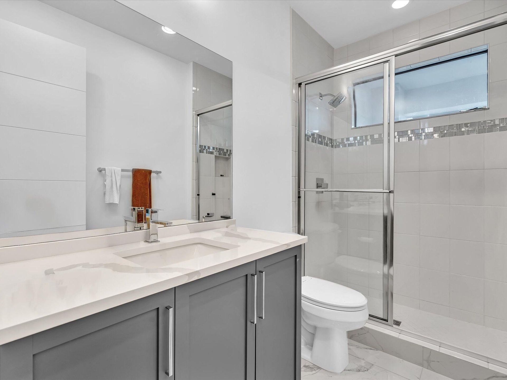 on-suite bathroom