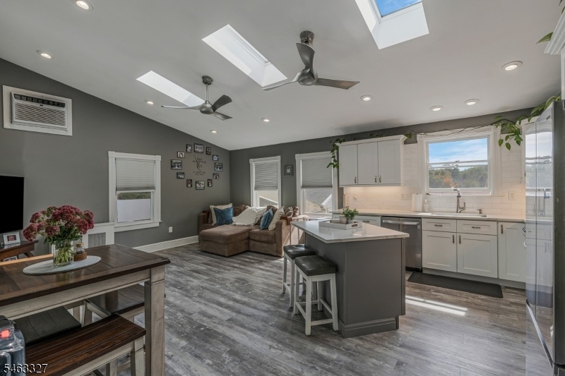 Open Kitchen & Family Room