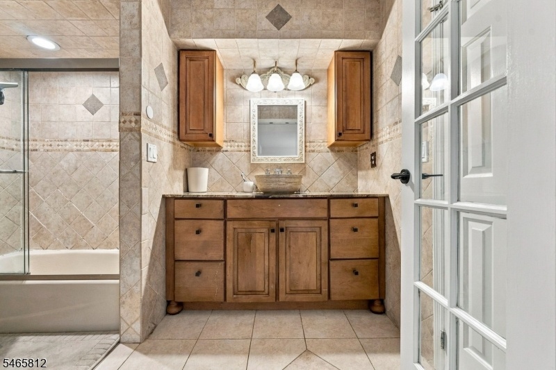 bath main