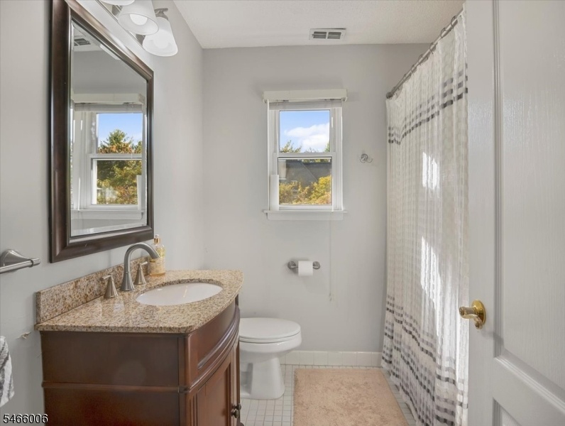 2nd ensuite