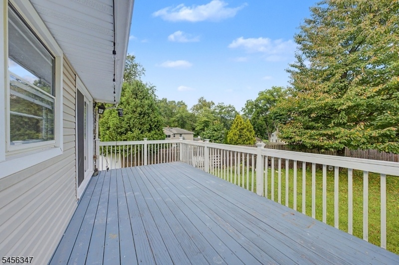 Deck 2