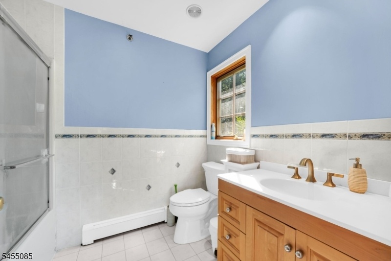 Bathroom - 4