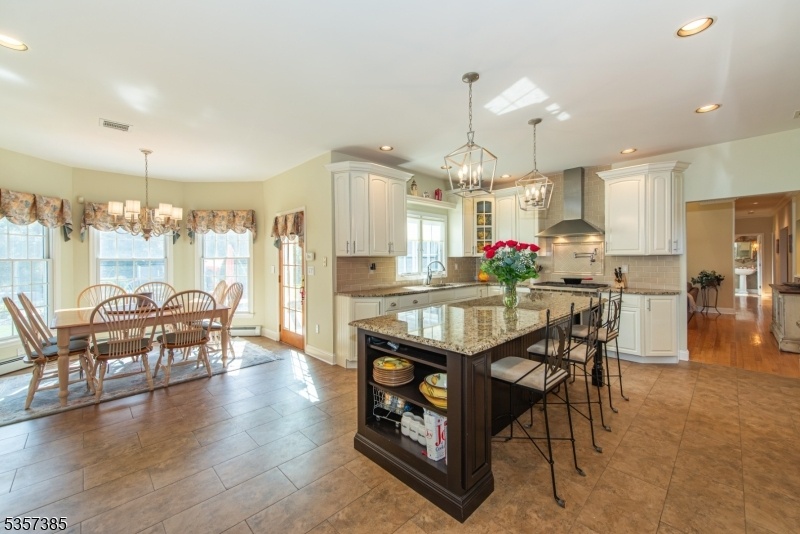 Kitchen with Breakfast Nook