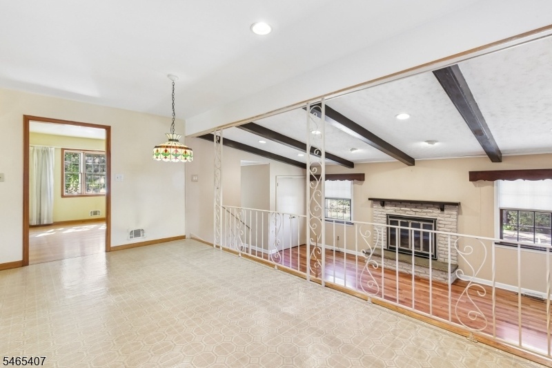 kitchen/family room