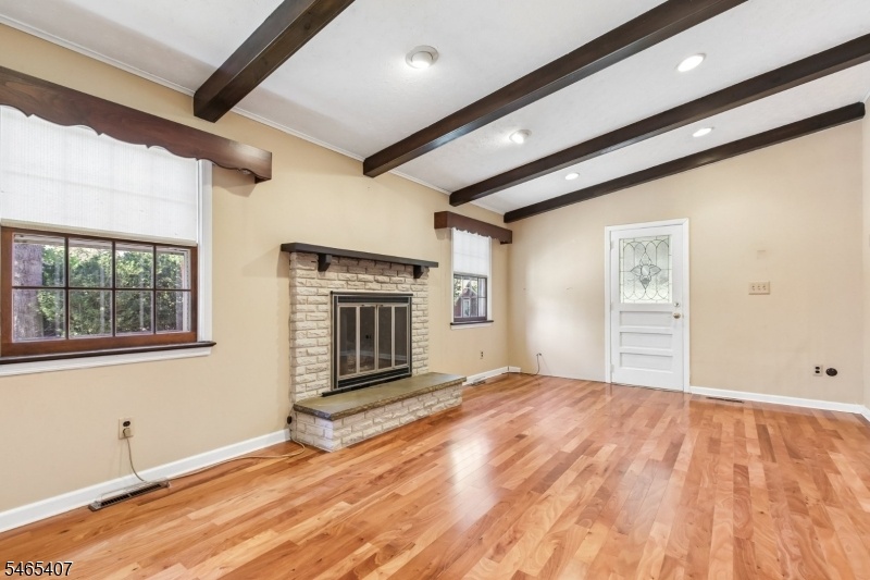 gas fireplace