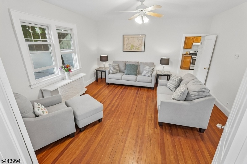 Unit 1 Living/Dining Room