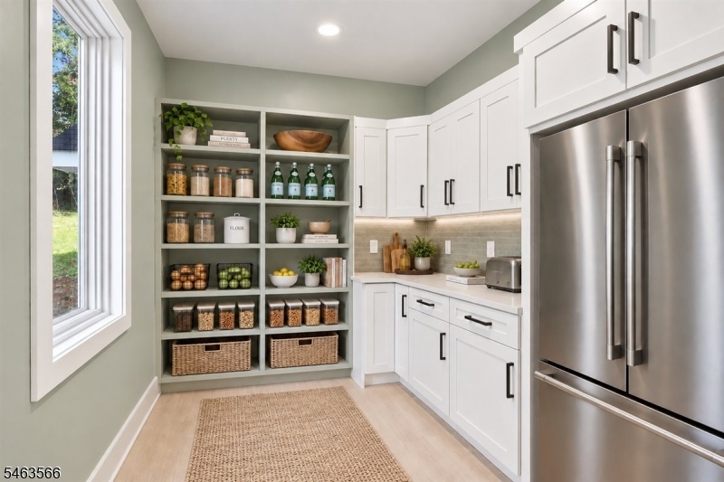 Walk-in pantry