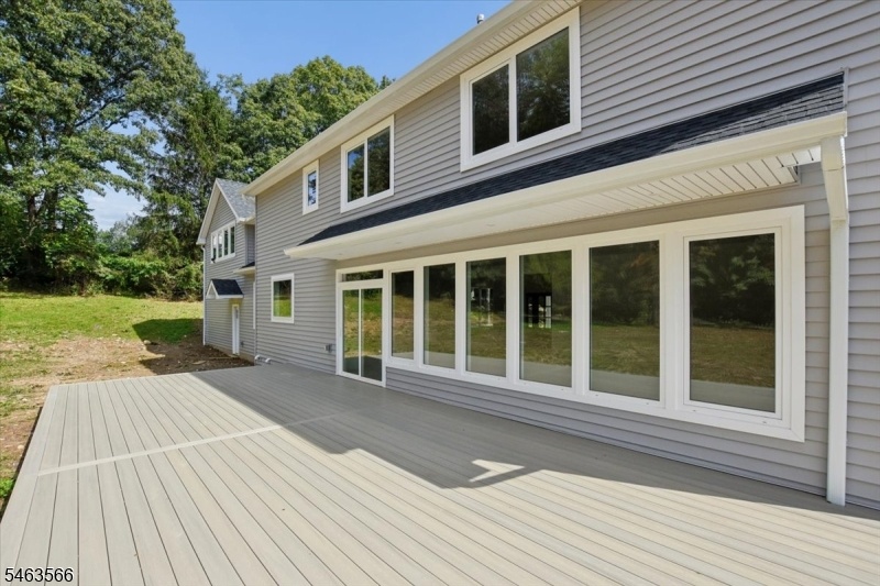 Large back deck