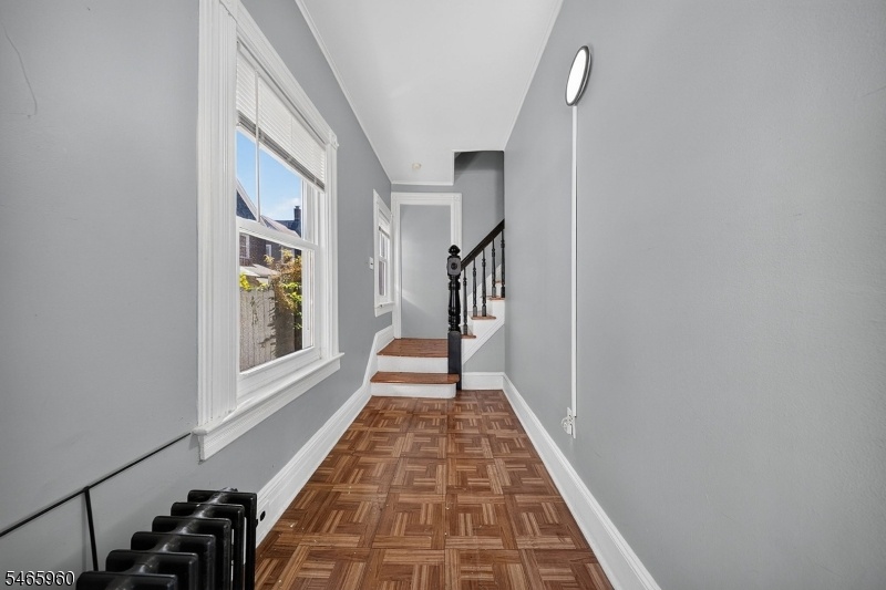 Unit 2 - foyer